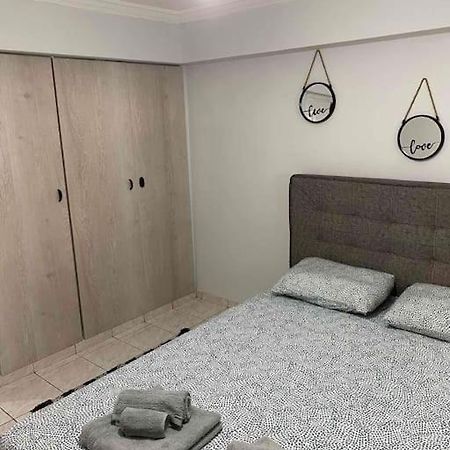 Olas 1-Bedroom Apartment Near The Center Of Atény Exteriér fotografie